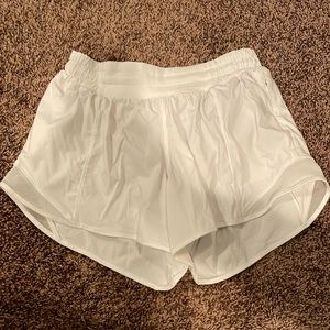 lulu lemon white running shorts